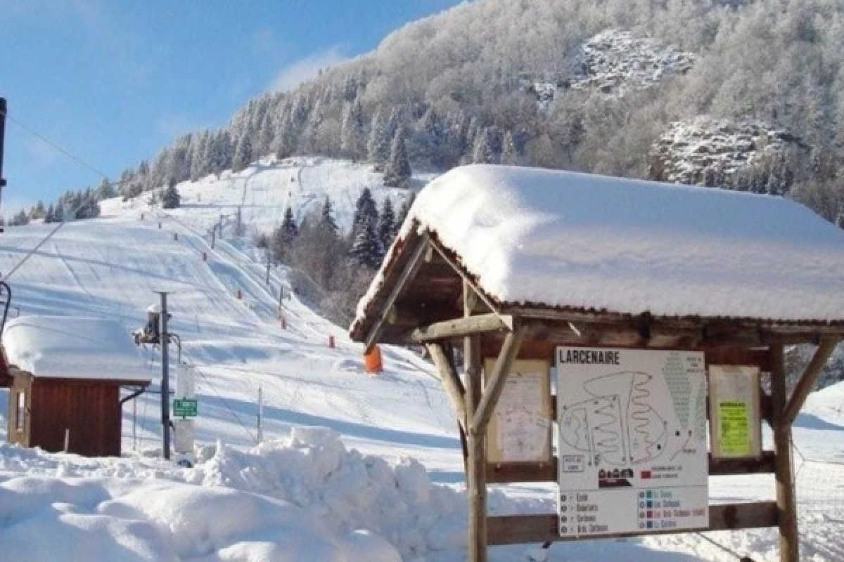 Balade en raquettes à neige découverte du Larcenaire - Bonjour Alsace