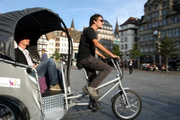Balade en vélo-calèche à Strasbourg - Bonjour Alsace